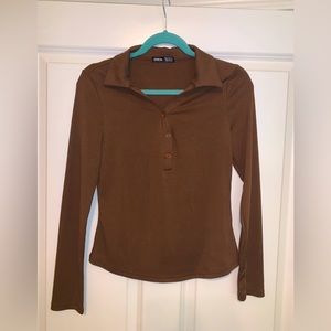 Woman’s V-Neck Button Up